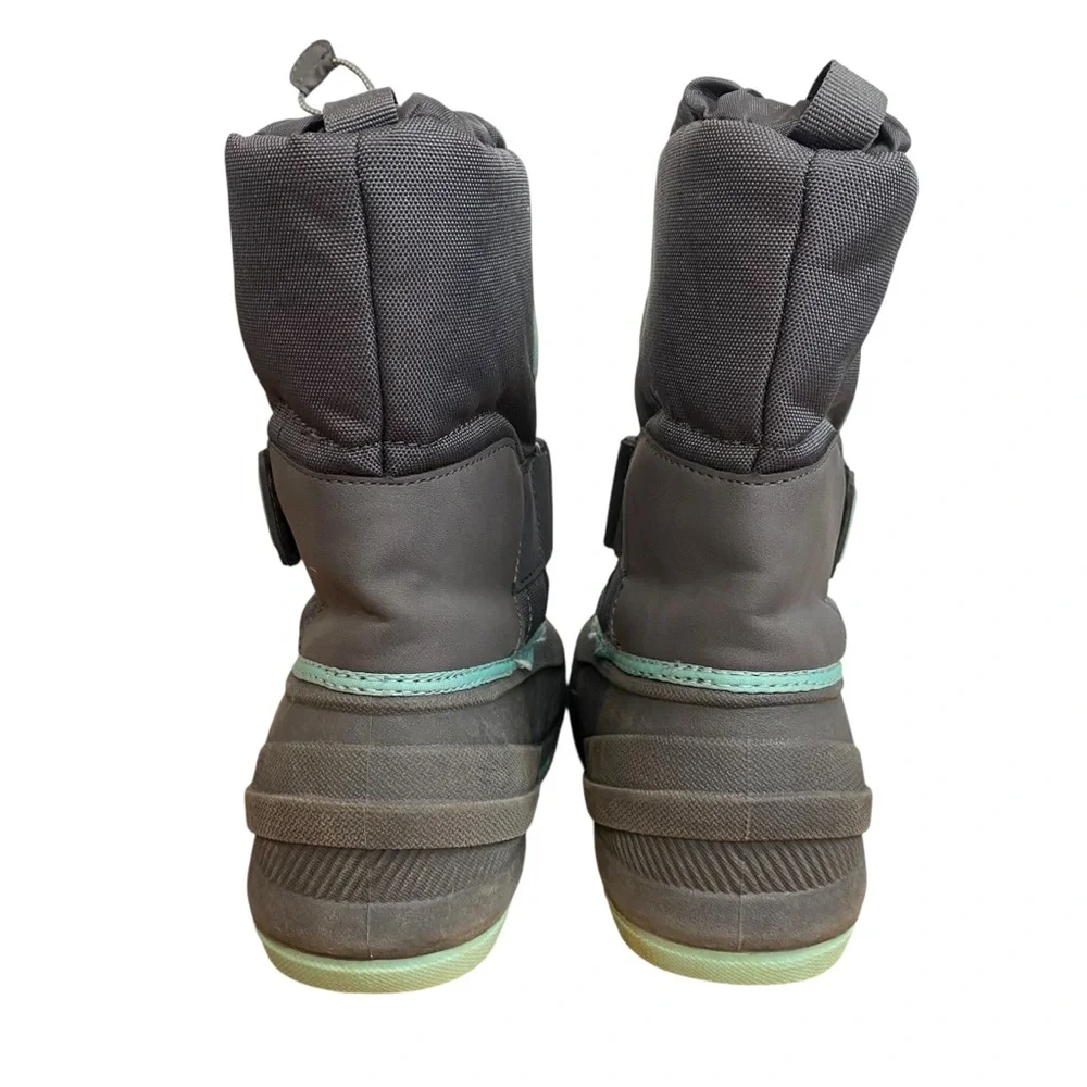Cat & Jack Cordie Winter snow boots Childs 2 Thermolite water-resist Gray Green